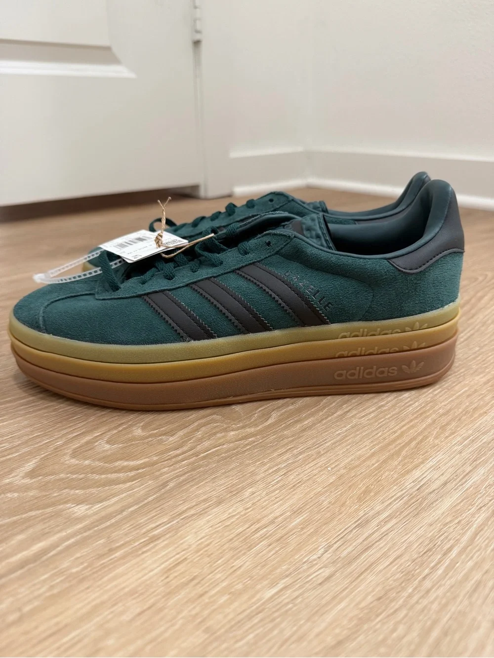 NWT Adidas Originals Gazelle Bold "Aurora Ivy/Core Black/Gum" Women's Shoe - Picture 3 of 6